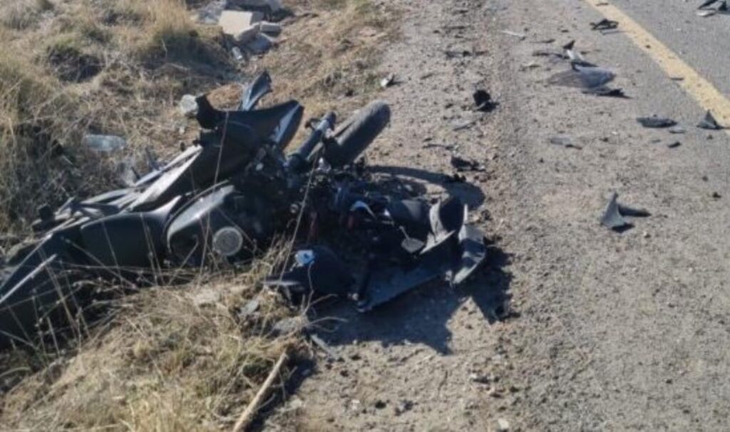kaza yapan motosiklet surucusune otomobil carpti 1 olu CDJVFJtr