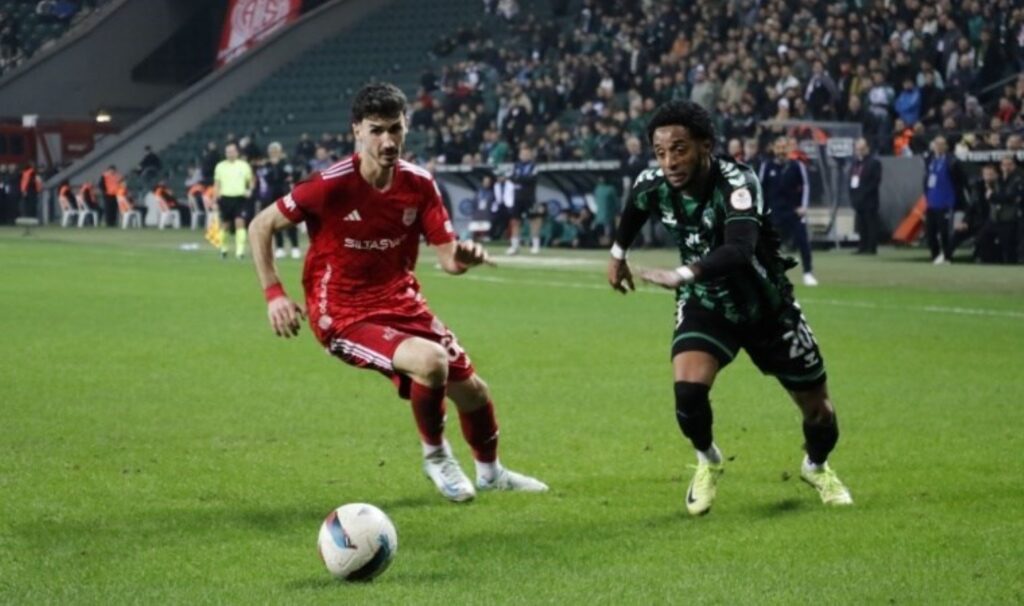 kocaelispor 10 kisi kalan pendikspora acimadi T1zsJNiZ