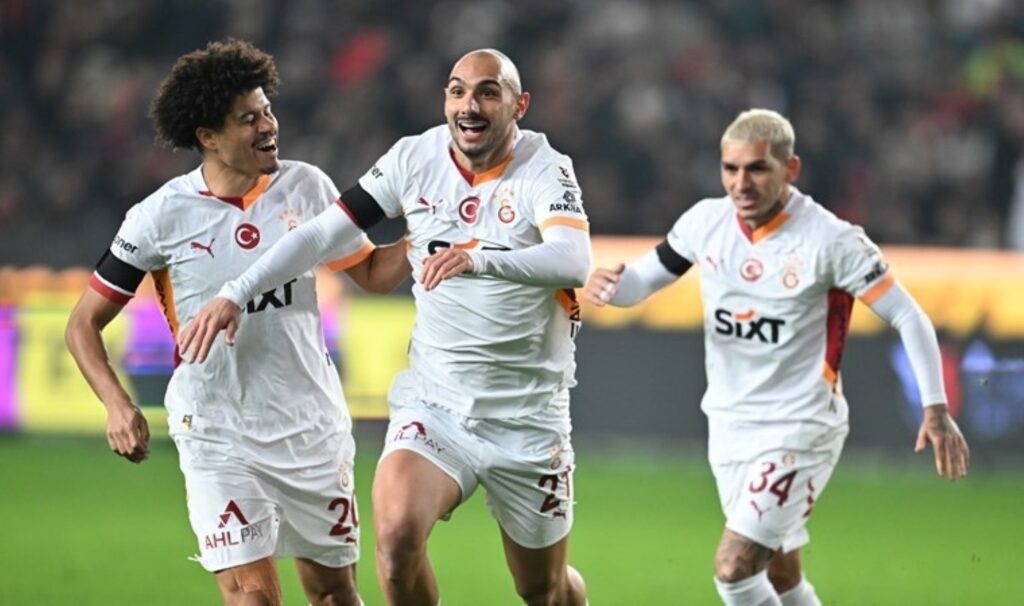 Lider, Gaziantep'te hata yapmadı: Galatasaray, 3 puanı Ahmet Kutucu ile aldı! 3 lider gaziantepte hata yapmadi galatasaray 3 puani ahmet kutucu ile aldi p2cwONWe