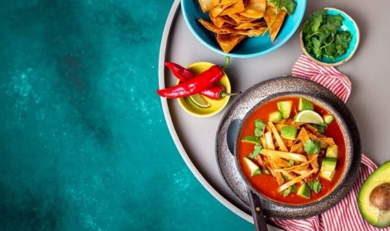 meksikanin cok bilinmeyen lezzeti sopa azteca tarifi 0 QfAqArX1