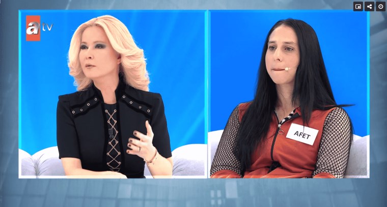 muge anli sert cikisti 4 cocugunu yuvaya veren baba eski esiyle tiktok cekti 0