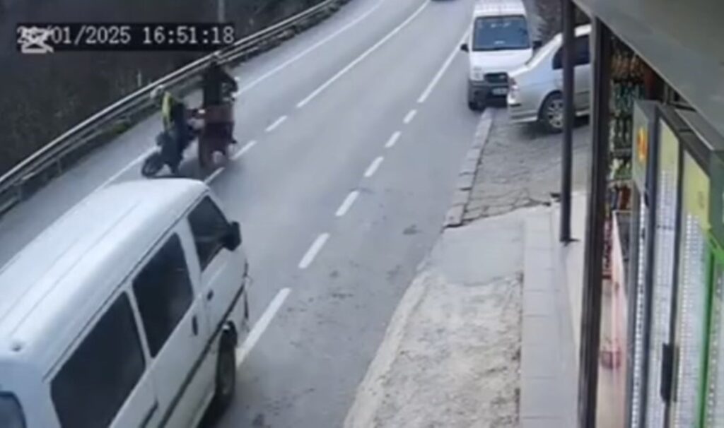 o anlar kamerada beykozda motosikletler carpisti XiQFpbKj