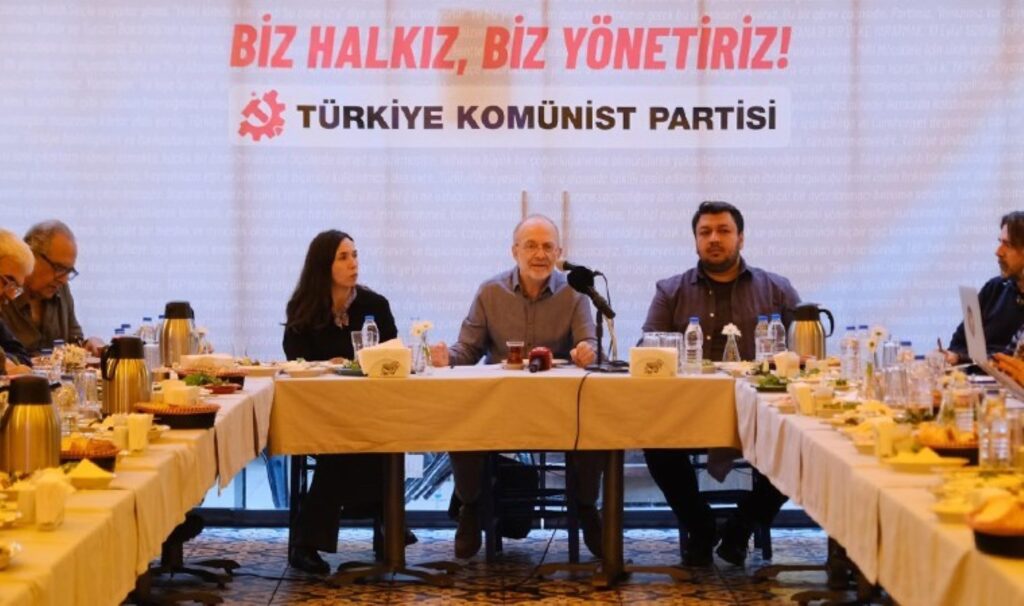 savas tehlikesi var sinirlar degisecek diyen kemal okuyandan dikkat ceken cikis kendi adayimizi cikaracagiz 8DpxF4Al