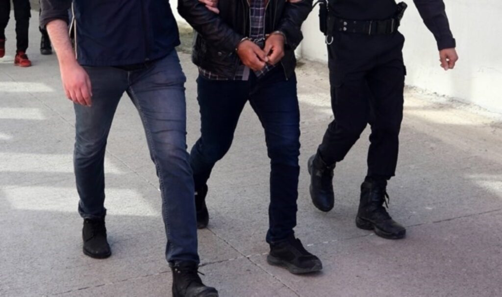 son dakika bakan ali yerlikaya acikladi narkokapan 10 operasyonunda 213 zehir taciri yakalandi Q9MgEEpp