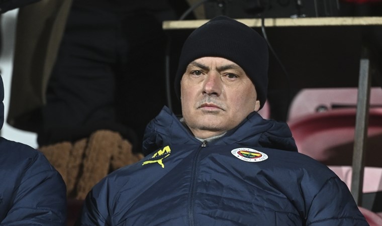 spor yazarlari midtjylland fenerbahce macini yorumladi fenerbahce bu hatayi hep yapiyor 3 56hQteIK