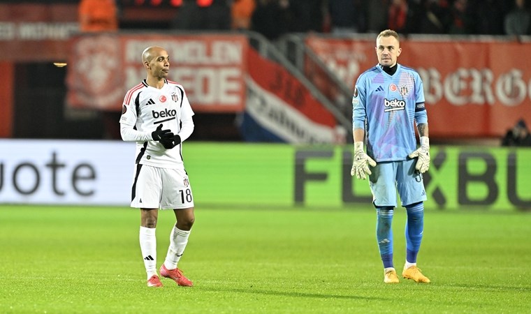 Spor yazarları Twente - Beşiktaş maçını değerlendirdi: 'Hem yazık oldu hem de ayıp oldu' 1 spor yazarlari twente besiktas macini degerlendirdi hem yazik oldu hem de ayip oldu pb2281p9
