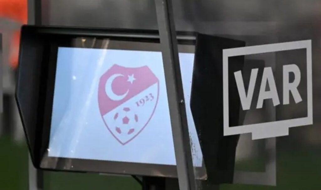super ligde ilginc karar var once golu verdi sonra ofsayt dedi zHVFKBMA