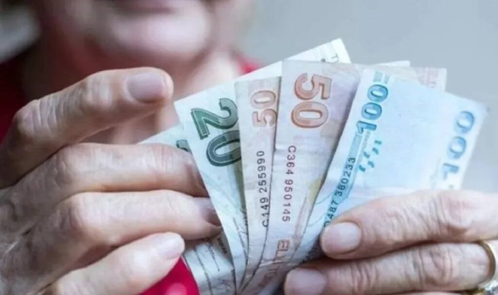 tbmmde emekli ayligi mesaisi 82kRqX52