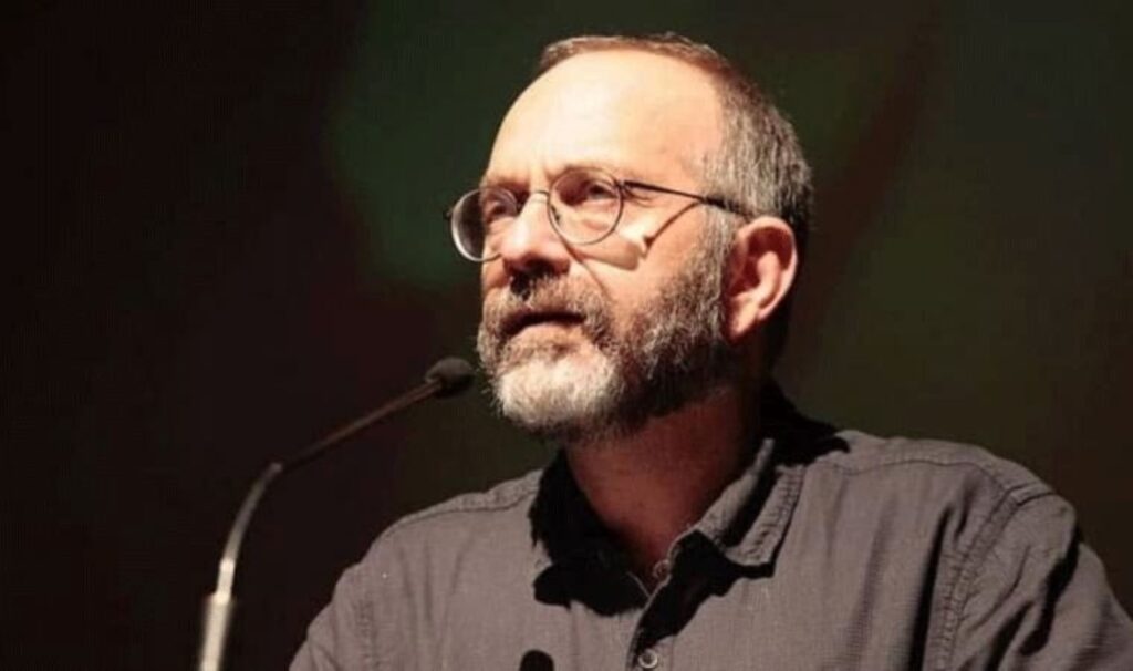 TKP Genel sekreteri Kemal Okuyan'dan gazetecilerin gözaltına alınmasına tepki: AKP yönetim krizi yaşıyor 1 tkp genel sekreteri kemal okuyandan gazetecilerin gozaltina alinmasina tepki akp yonetim krizi yasiyor 6SjL46rb