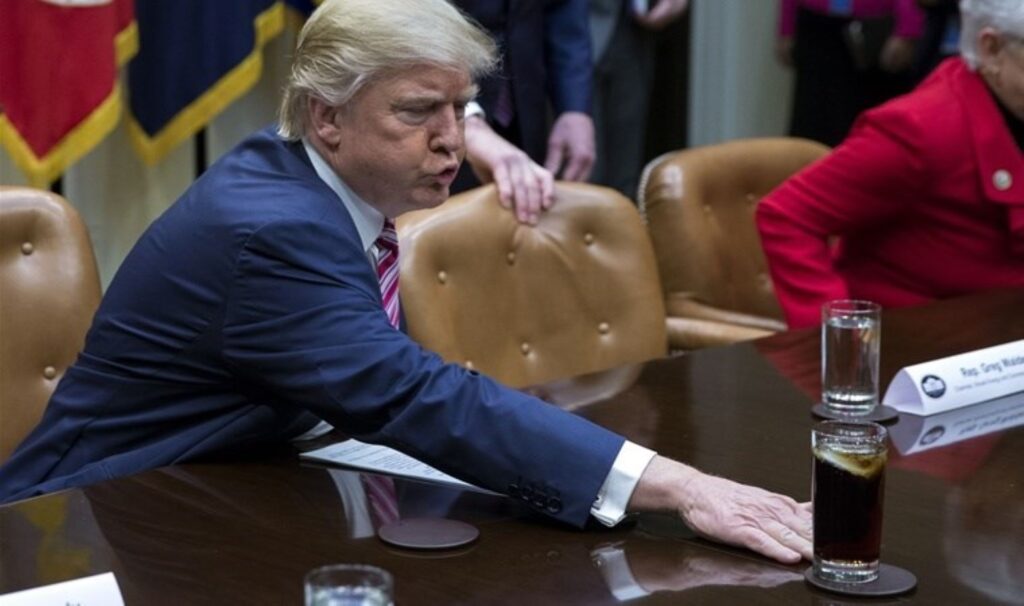 trumpin bilinmeyenleri neden asla alkol kullanmiyor DwPyUFwa