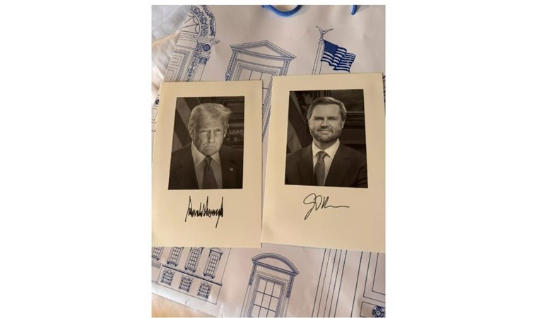 Trump'tan yemin törenine katılanlara tuhaf hediyeler... Çantadan neler çıkmadı ki? 5 trumptan yemin torenine katilanlara tuhaf hediyeler cantadan neler cikmadi ki 4