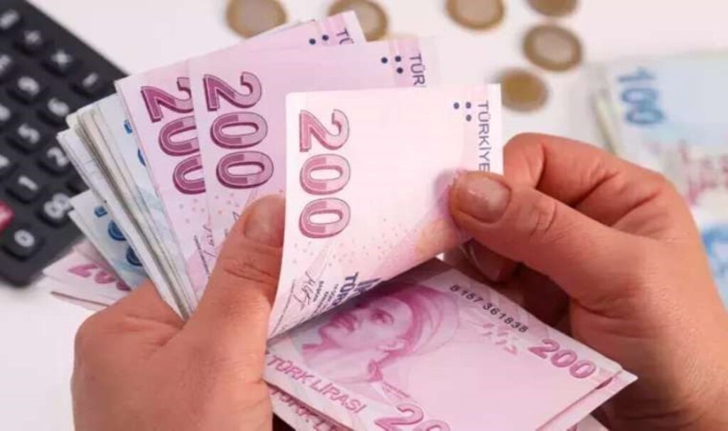 tued mamak sube baskani tokgoz asgari ucret cebe girmeden 2 bin lira eridi iftAUxIU