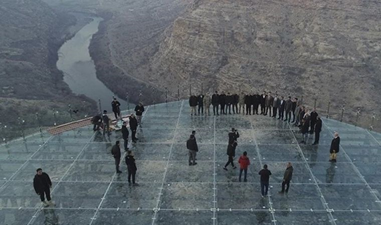 turizmin yeni gozdesi olacak cehennem deresi kanyonuna cam teras 0 hrFOLQWg