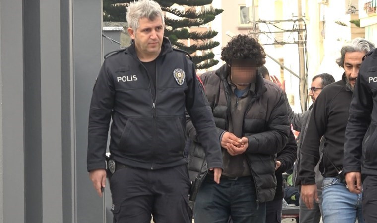 turkiyeyi cati cati geziyor 232inci kez intihar girisiminde bulundu 1 RRqO2lWG