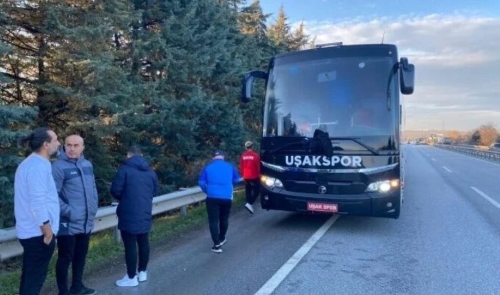 usakspor otobusune tasli saldiri LHlJQR88