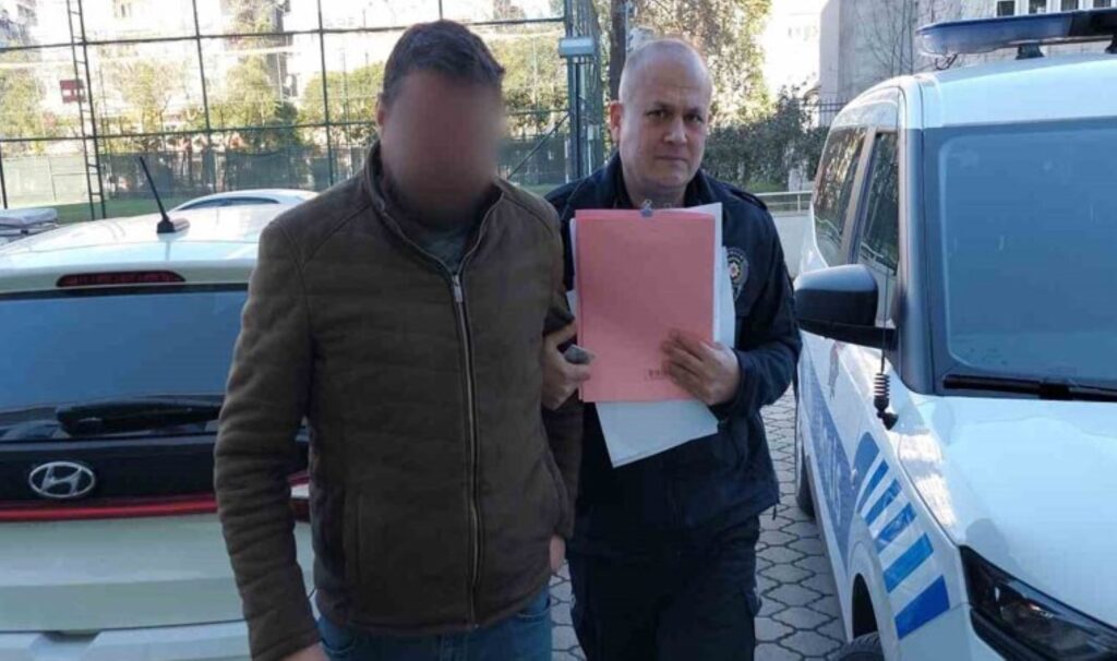 uzaklastirma kararini ihlal eden kocaya elektronik kelepce zFwDuIND