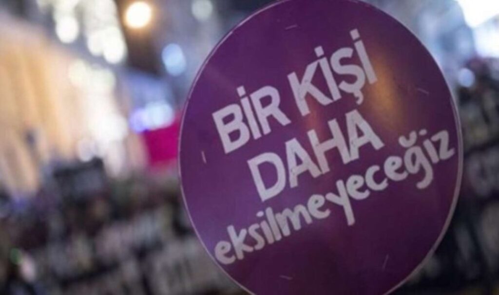 Yılın ilk ayında 33 kadın katledildi! Kadınlar, en güvende olmaları gereken yerde öldürülüyor... 6 yilin ilk ayinda 33 kadin katledildi kadinlar en guvende olmalari gereken yerde olduruluyor CYU7TCId