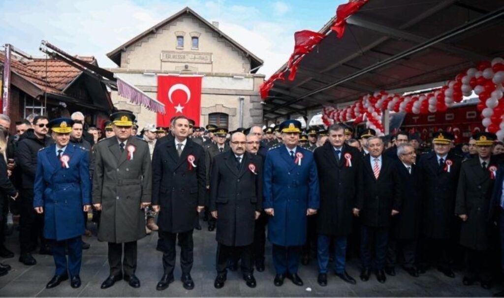 ataturkun balikesire gelisinin 102 yili kutlandi u6YlaMKk