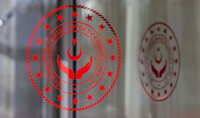 bakanliktan seviyorsan git evlen paylasimi tepkiler gecikmedi bu ekonomide sevmek yeterli mi sizce TkSHFN6e
