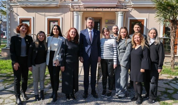 Başkan Duman, kadın cinayetlerine dikkat çekti: Cezalar yeterli değil 5 baskan duman kadin cinayetlerine dikkat cekti cezalar yeterli degil 3c2iwrgA