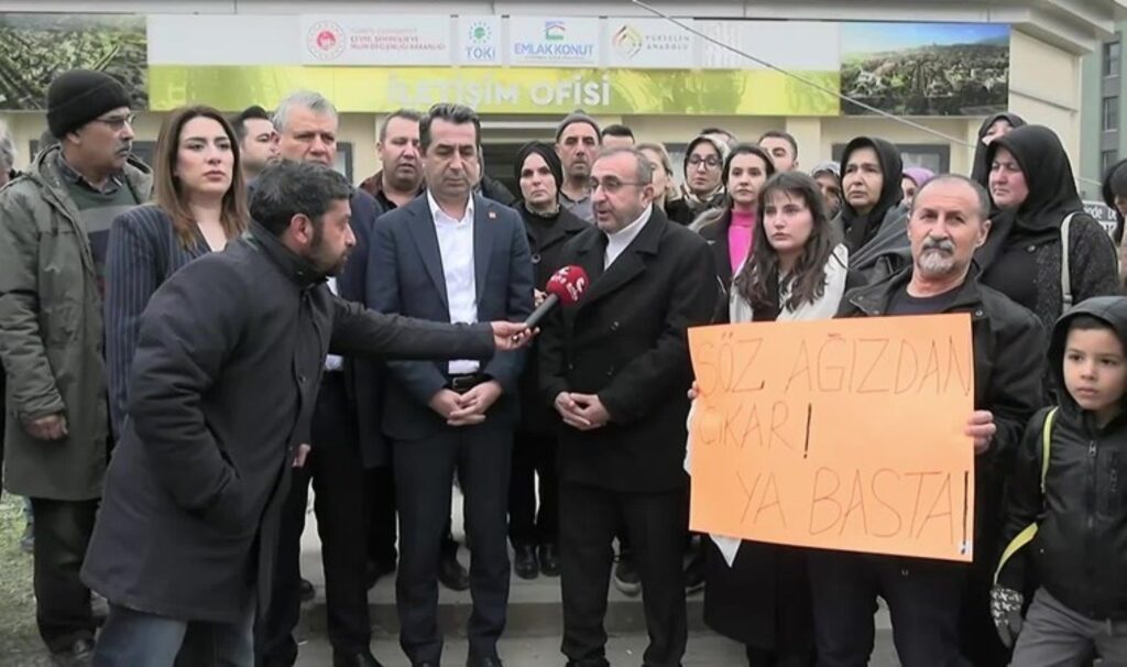 CHP’li Adem iktidarın ‘deprem gerçeğini’ açıkladı: ‘Cinayetle yargılanan müteahhidi kurayla ev sahibi yaptılar’ 4 chpli adem iktidarin deprem gercegini acikladi cinayetle yargilanan muteahhidi kurayla ev sahibi yaptilar k4N1QPHq