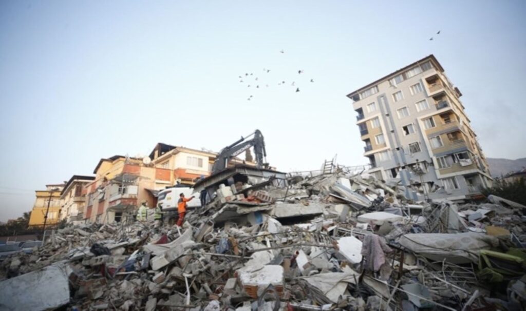 Deprem için hangi önlemler alınıyor? 5 deprem icin hangi onlemler aliniyor H3DGlQ78