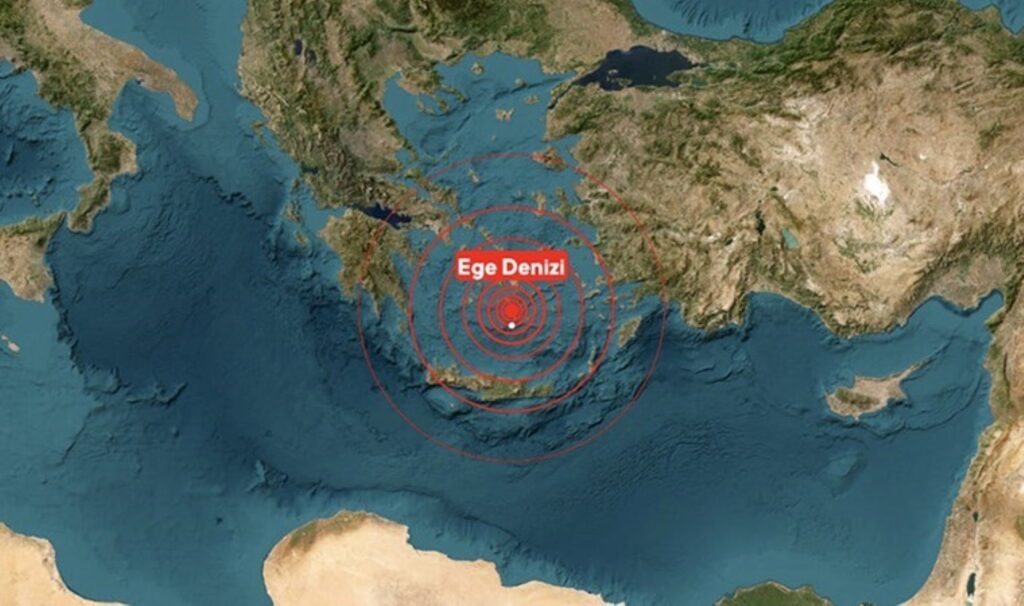 Ege Denizi'ndeki deprem hareketliliği sonrası uzmanlar uyardı: İzmir ve çevresi için korkutan 'tsunami' tehlikesi 2 ege denizindeki deprem hareketliligi sonrasi uzmanlar uyardi izmir ve cevresi icin korkutan tsunami tehlikesi QHPDeaV2
