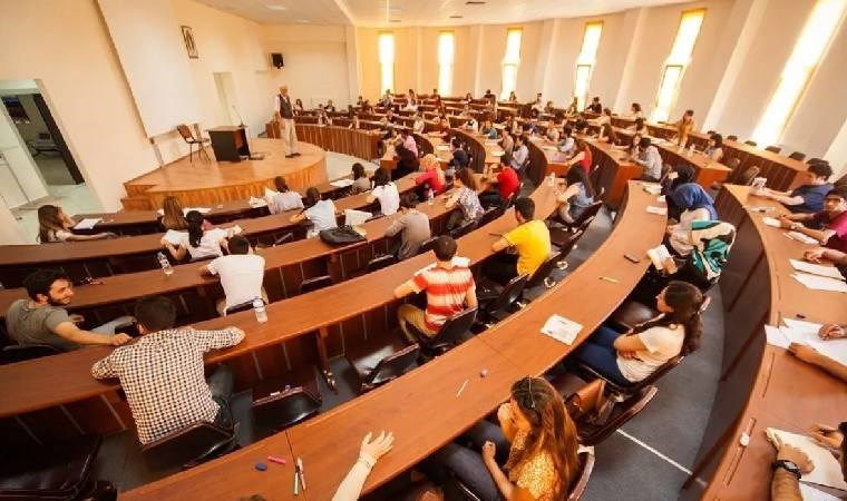 Ekonomik kriz, liyakatsiz atamalar akademiyi vurdu: Öğrencisinden az maaş alan öğretmen! 1 ekonomik kriz liyakatsiz atamalar akademiyi vurdu ogrencisinden az maas alan ogretmen ZYPm8Kmi
