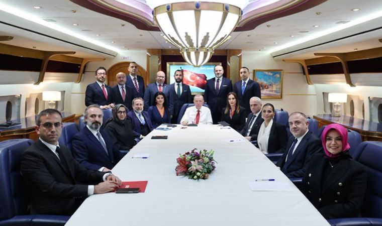 Erdoğan'dan İmamoğlu, kurultay ve erken seçim açıklamaları: 'AK Parti yarın seçim olacakmış gibi hazırlık yapıyor' 1 erdogandan imamoglu kurultay ve erken secim aciklamalari ak parti yarin secim olacakmis gibi hazirlik l5u17D73