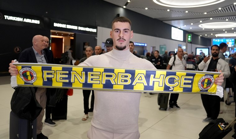 fenerbahcede sirp oyuncu ile yollar ayriliyor iste yeni adresi 0 gS1RiFrH