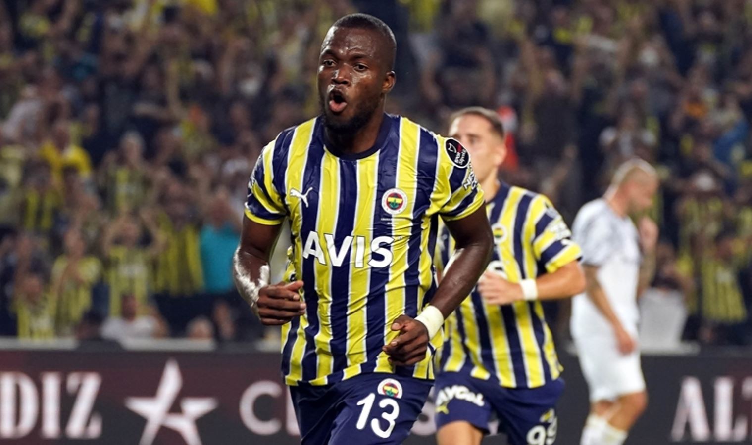 fenerbahceli eski oyuncudan arroyoya ovgu taraftarlarin onu sevecegini biliyorum 0 e7ZUwTrS