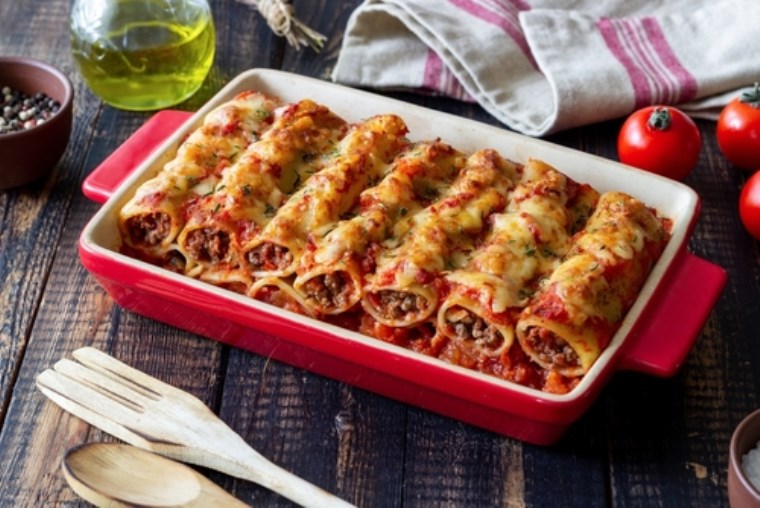 geleneksel italyan tarzi ile aksam yemegine hem lezzetli hem pratik tat cannelloni tarifi 0 wzHHEqUI
