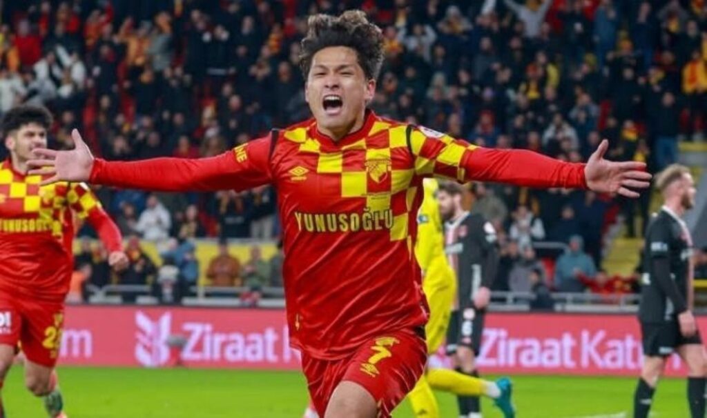 Göztepe hedefinden sapıyor mu? 2 goztepe hedefinden sapiyor mu zsNpFIv3