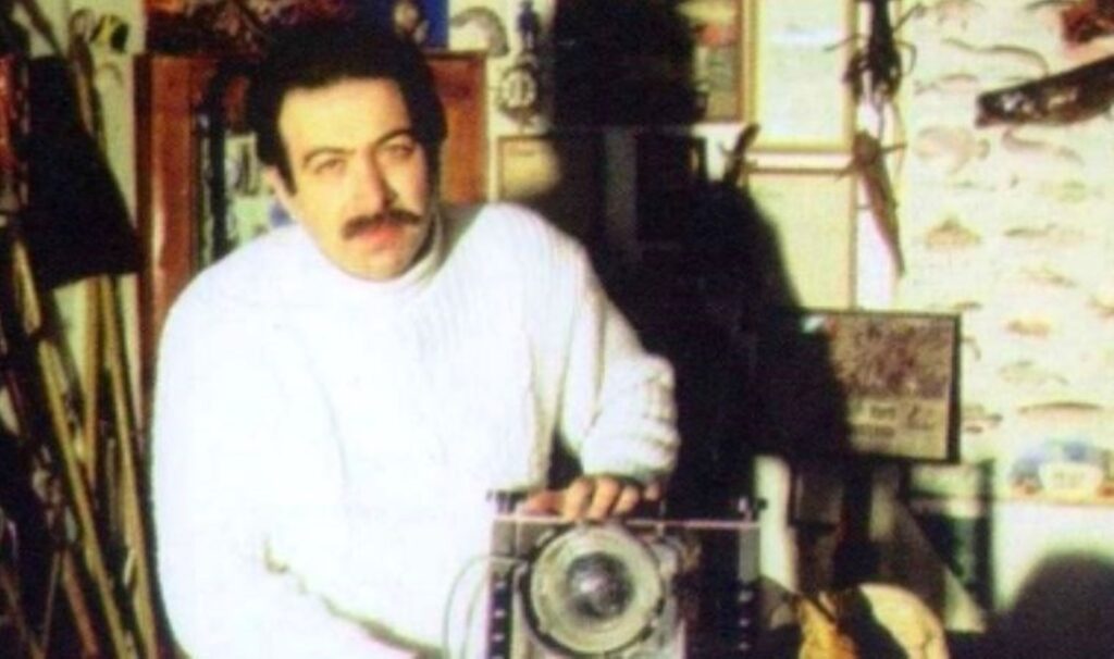 Haluk Cecan kimdir? Su altı belgeselcisi Haluk Cecan neden öldü? Haluk Cecan belgeselleri 2 haluk cecan kimdir su alti belgeselcisi haluk cecan neden oldu haluk cecan belgeselleri HChhqqSP