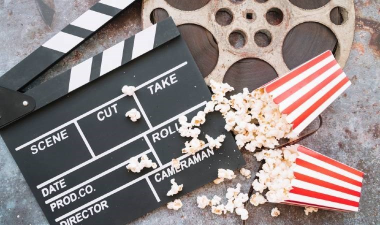 Hem duygusal hem eğlenceli filmlerle Sevgililer Günü’nü daha özel hale getirin: Sevgililer Günü'nde aşkınızı pekiştirecek 5 film önerisi 1 hem duygusal hem eglenceli filmlerle sevgililer gununu daha ozel hale getirin sevgililer gununde askinizi iBWyKlJ6