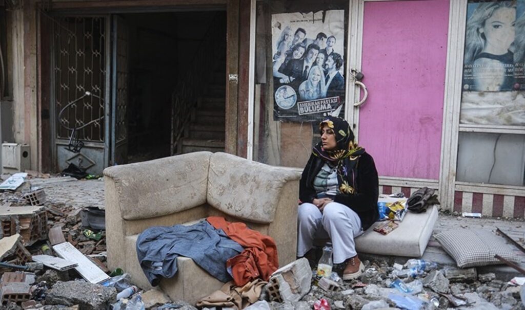 İMO 6 Şubat öncesi uyardı: 'Belediyelerin deprem master planlarını hazırlayan personel yetersiz' 2 imo 6 subat oncesi uyardi belediyelerin deprem master planlarini hazirlayan personel yetersiz aL5981Lk