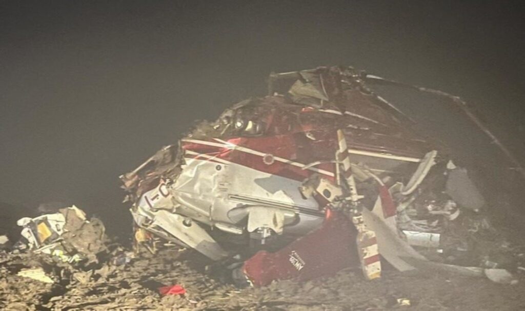İtalya'da helikopter düştü: 3 kişi öldü 1 italyada helikopter dustu 3 kisi oldu Pau9fLeN