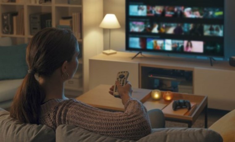 İzlerken stresinizi atın: Cumartesi gecenizi şenlendirecek 5 komedi film önerisi 1 izlerken stresinizi atin cumartesi gecenizi senlendirecek 5 komedi film onerisi 0 b9zIWB4d