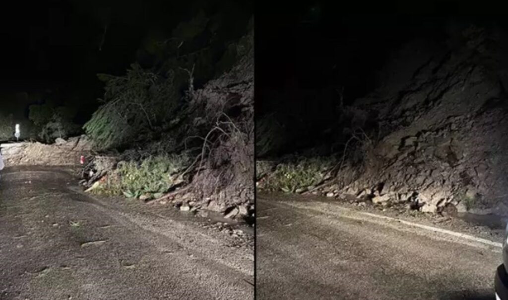 kastamonuda heyelan cide doganyurt yolu ulasima kapandi 86J2IYNC
