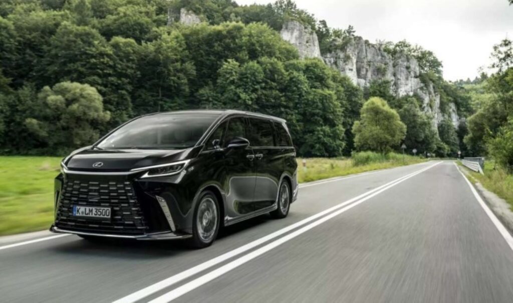 Lexus'tan satış rekoru açıklaması: Tüm zamanların en yüksek satışı... 1 lexustan satis rekoru aciklamasi tum zamanlarin en yuksek satisi ieTXbdrh