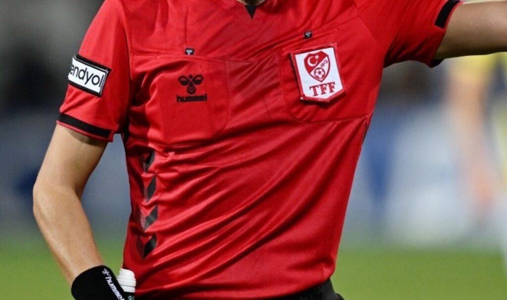 MHK duyurdu: Süper Lig hakeminden emeklilik kararı! 3 mhk duyurdu super lig hakeminden emeklilik karari sqwuwDOW