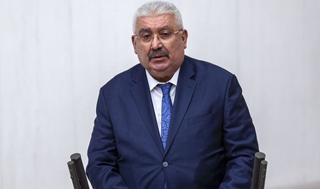MHP'li Semih Yalçın'dan, Ekrem İmamoğlu'na hakaret: 'Adaylık için yanıp tutuşan siyasi meczup' 5 mhpli semih yalcindan ekrem imamogluna hakaret adaylik icin yanip tutusan siyasi meczup HwSzXBpc