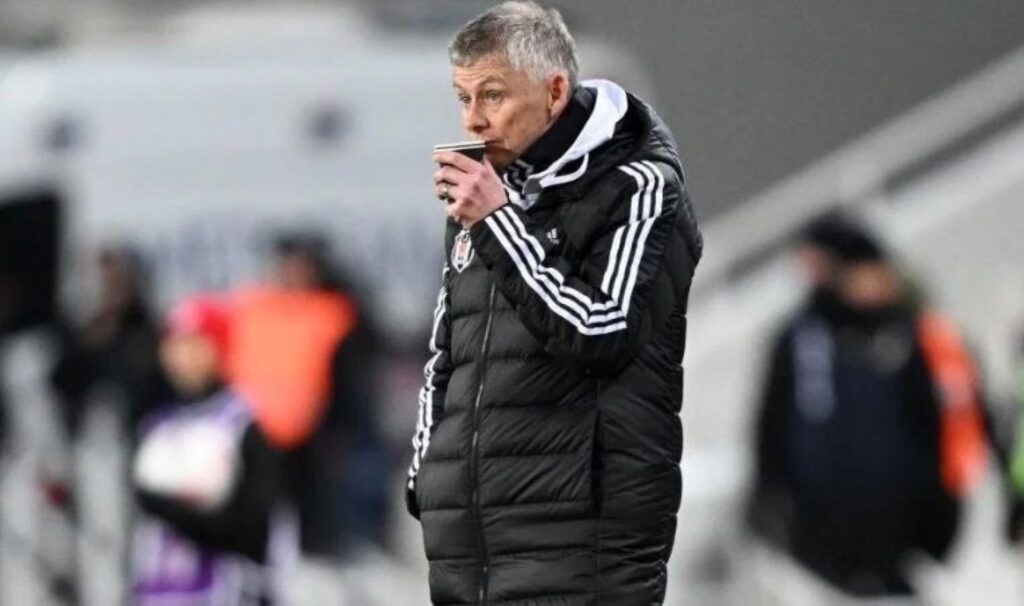 Ole Gunnar Solskjaer'den maç saati açıklaması! 'Bir şeylere rağmen kazanmayı seven bir hocayım!' 1 ole gunnar solskjaerden mac saati aciklamasi bir seylere ragmen kazanmayi seven bir hocayim IIujTAYz