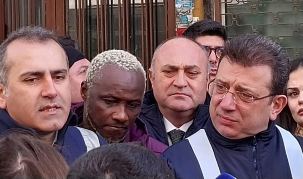 Önceden tanışıyorlar… Yattara’dan İmamoğlu’na: ‘Belediyede çalışmak istiyorum’ 4 onceden tanisiyorlar yattaradan imamogluna belediyede calismak istiyorum eYGctRJl