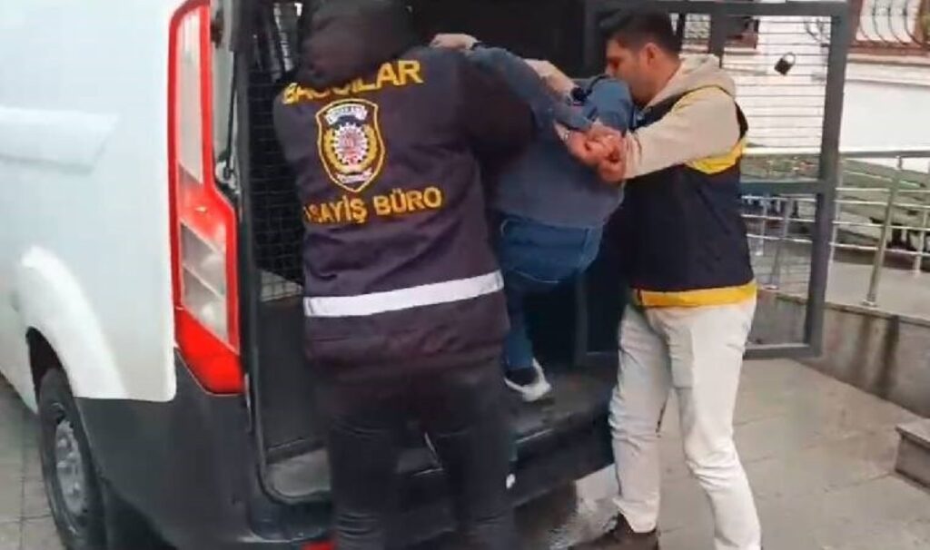 Polislere bıçaklı saldırı soruşturmasında flaş gelişme! 3 polislere bicakli saldiri sorusturmasinda flas gelisme p2vOjDen