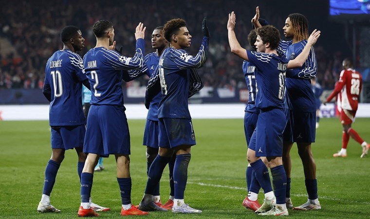 psg bresti 3 golle gecti ATiCOYy8