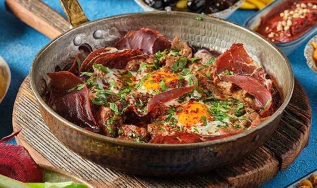 Saray mutfağının sabah kahvaltıları favorisi: Yumurta-yı Hümayun Tarifi 1 saray mutfaginin sabah kahvaltilari favorisi yumurta yi humayun tarifi bRHZ9pPq