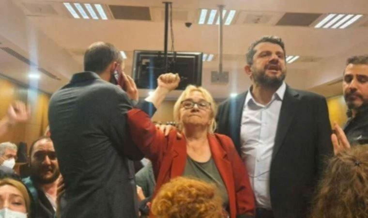 Son dakika... Gezi davasında beraat kararları 4 son dakika gezi davasinda beraat kararlari 5Wue9dZp