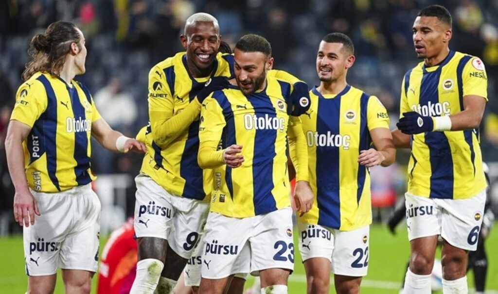 spor yazarlari fenerbahce erzurumspor macini yorumladi boyle bir olaya ilk kez sahit oldum estBlpaC