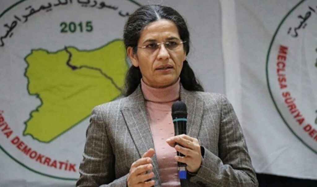 Terör örgütü YPG/SDG, İsrail'den 'yardım' istedi: Bölgedeki rolü çok önemli olacak 1 teror orgutu ypgsdg israilden yardim istedi bolgedeki rolu cok onemli olacak stZ2df93